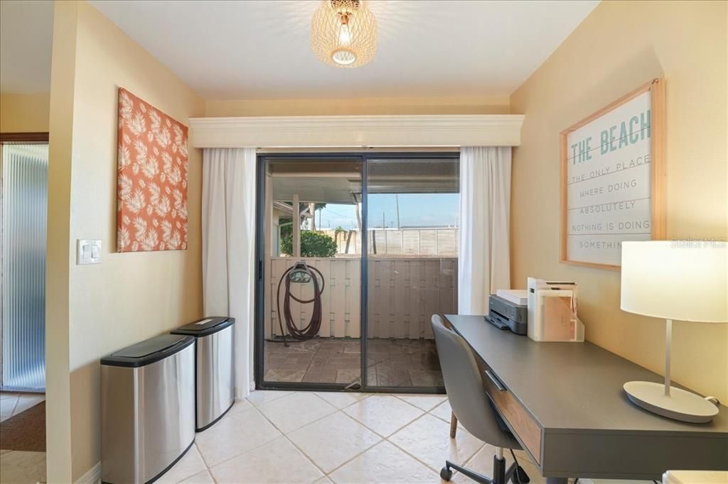 待售: $400,000 (2 贝兹, 2 浴室, 1480 平方英尺)