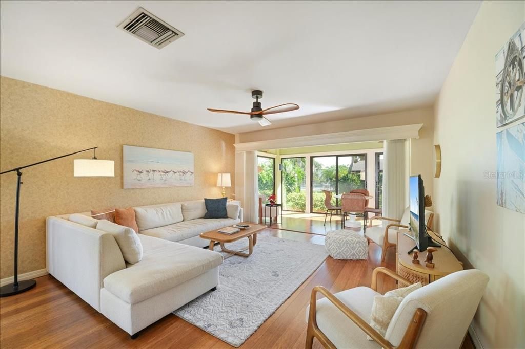 待售: $400,000 (2 贝兹, 2 浴室, 1480 平方英尺)