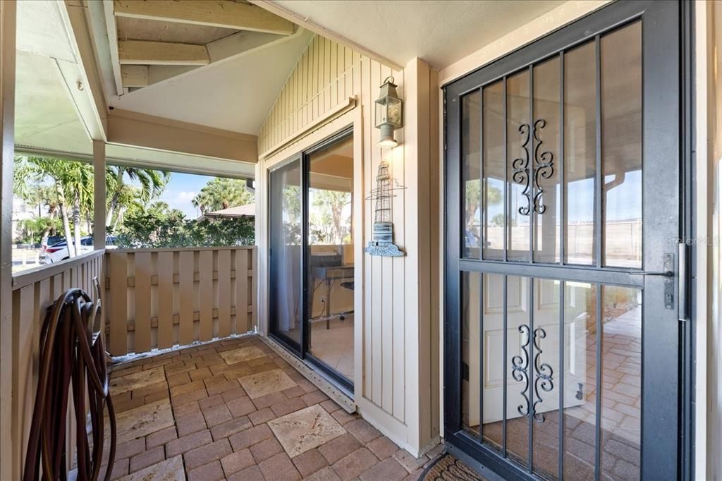 待售: $400,000 (2 贝兹, 2 浴室, 1480 平方英尺)