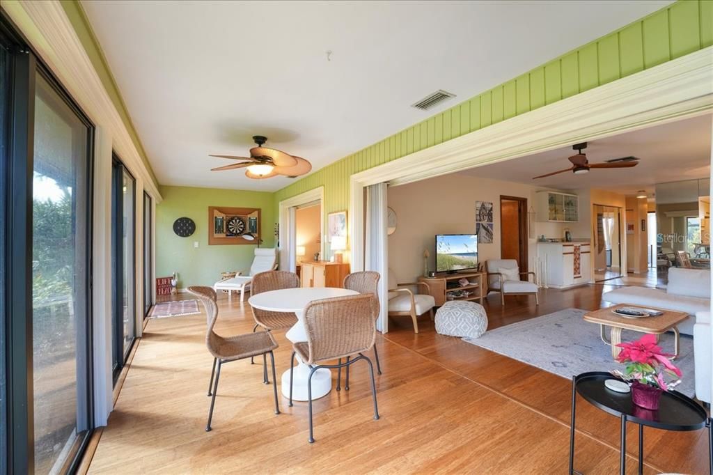 待售: $400,000 (2 贝兹, 2 浴室, 1480 平方英尺)