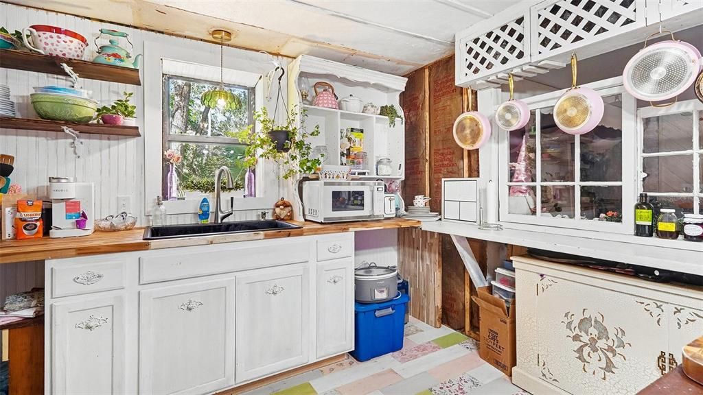 En Venta: $150,000 (3 camas, 2 baños, 1421 Pies cuadrados)