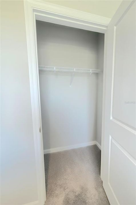 На продажу: $389,000 (4 спален, 3 ванн, 2020 Квадратных фут)