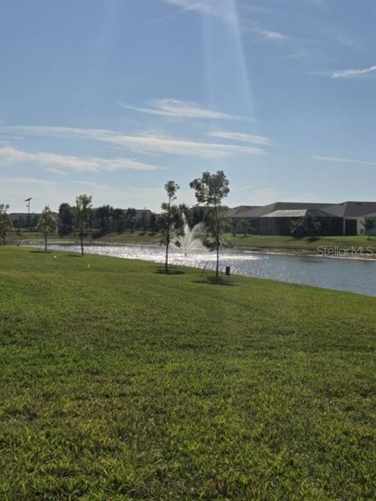 На продажу: $389,000 (4 спален, 3 ванн, 2020 Квадратных фут)