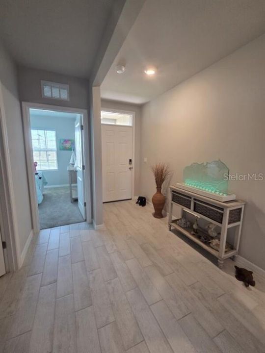 На продажу: $389,000 (4 спален, 3 ванн, 2020 Квадратных фут)