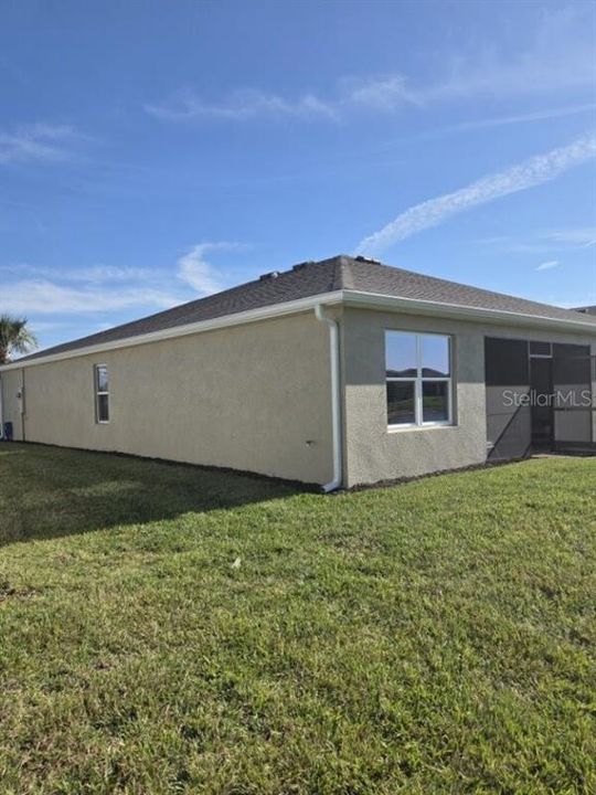 На продажу: $389,000 (4 спален, 3 ванн, 2020 Квадратных фут)