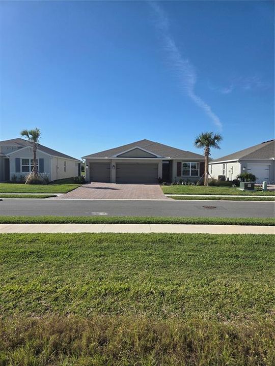 На продажу: $389,000 (4 спален, 3 ванн, 2020 Квадратных фут)