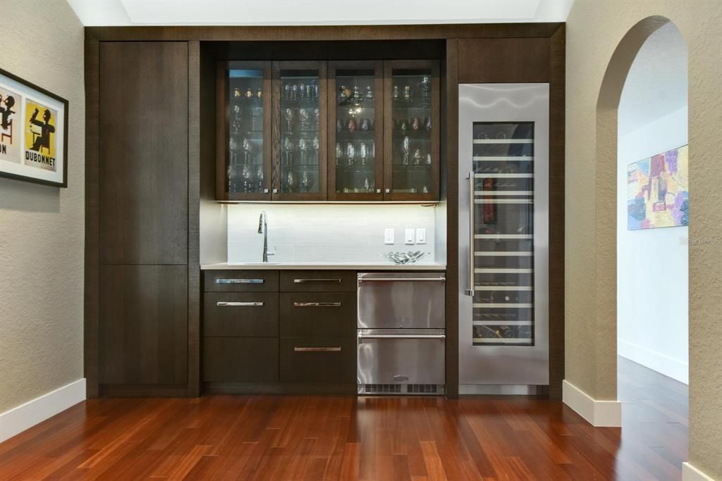 На продажу: $790,000 (5 спален, 4 ванн, 3781 Квадратных фут)