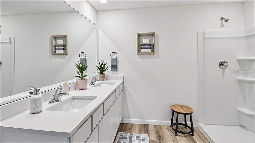 En Venta: $287,070 (3 camas, 2 baños, 1672 Pies cuadrados)