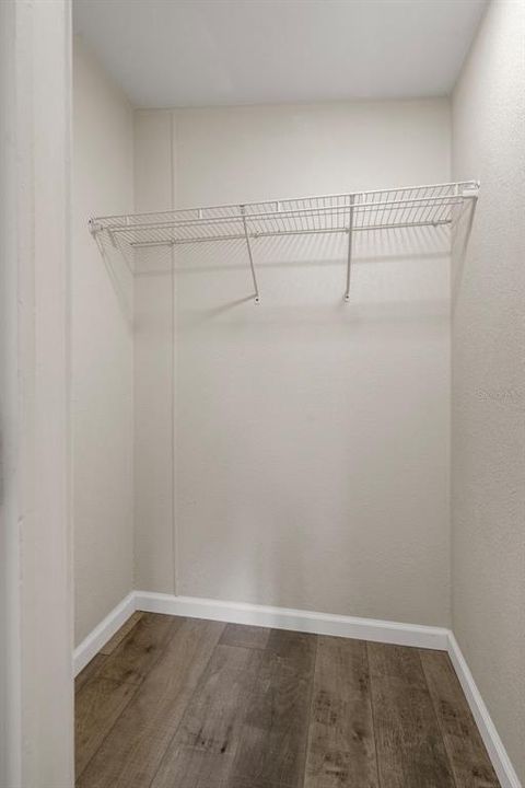 For Sale: $339,900 (4 beds, 2 baths, 1512 Square Feet)