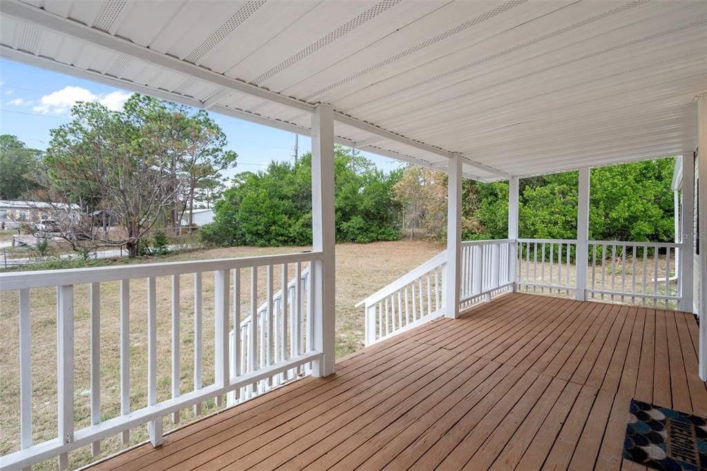 For Sale: $339,900 (4 beds, 2 baths, 1512 Square Feet)