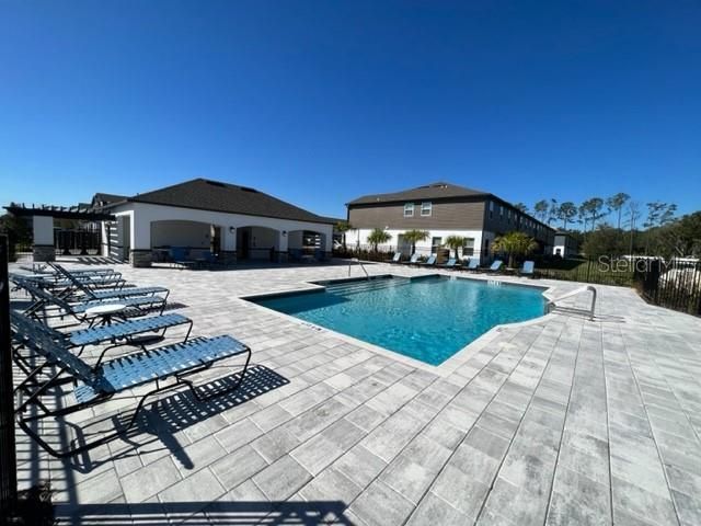 For Rent: $2,700 (4 beds, 3 baths, 1769 Square Feet)