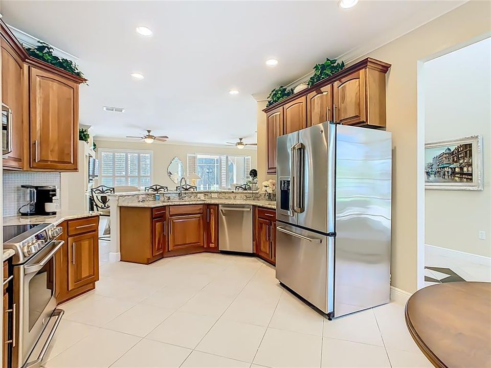 For Sale: $439,000 (3 beds, 2 baths, 2159 Square Feet)