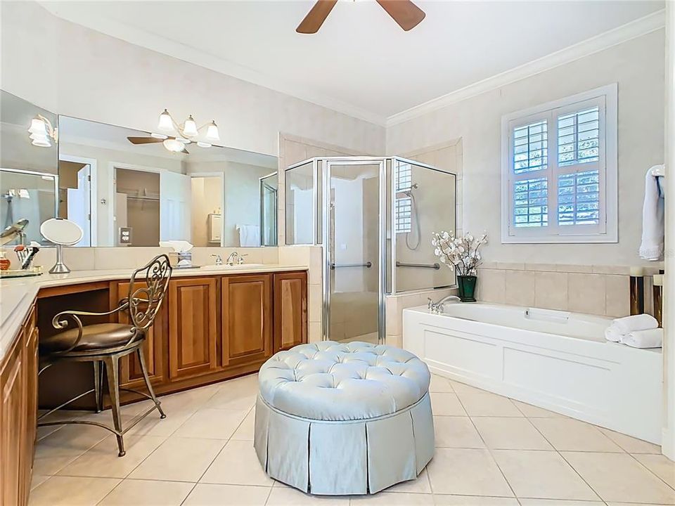 For Sale: $439,000 (3 beds, 2 baths, 2159 Square Feet)