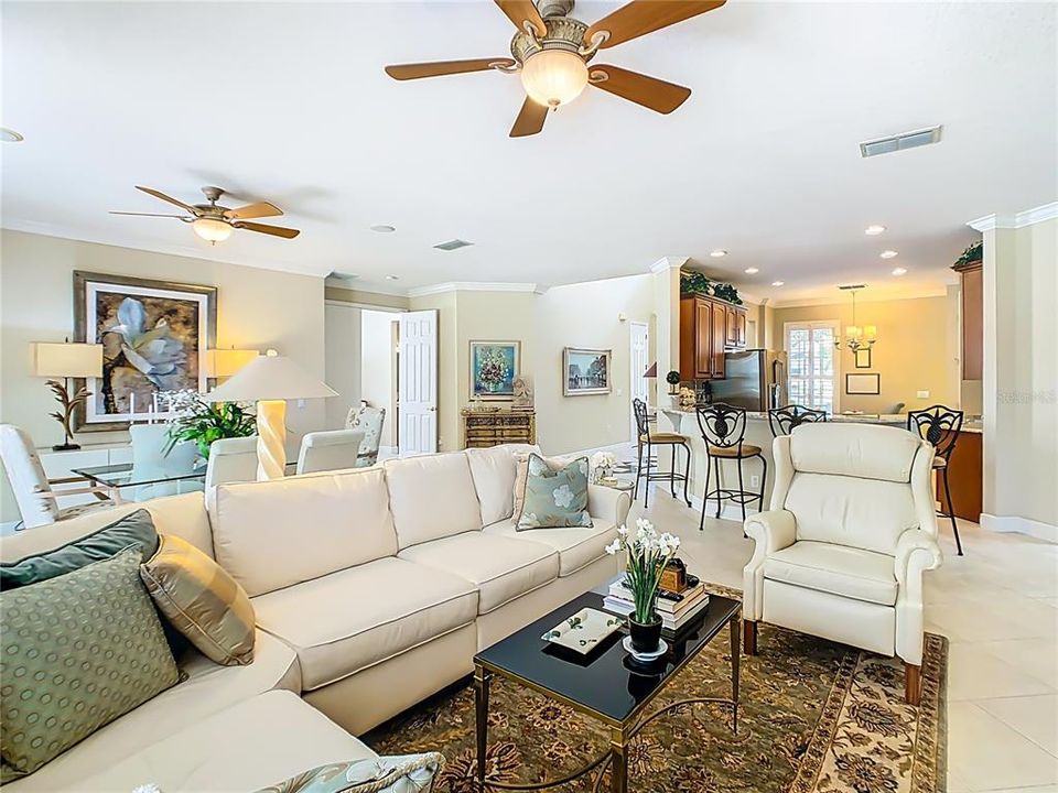 For Sale: $439,000 (3 beds, 2 baths, 2159 Square Feet)