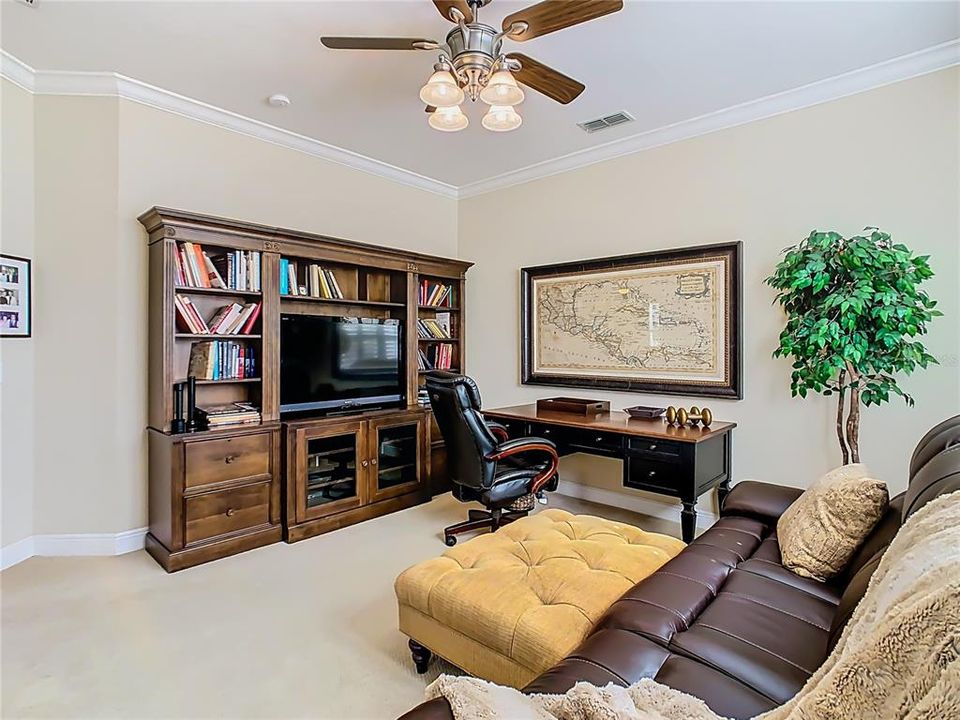 For Sale: $439,000 (3 beds, 2 baths, 2159 Square Feet)