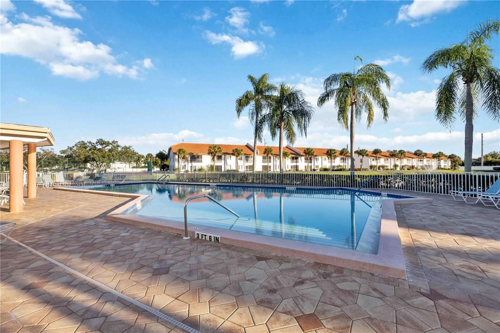 For Sale: $292,000 (2 beds, 2 baths, 1313 Square Feet)