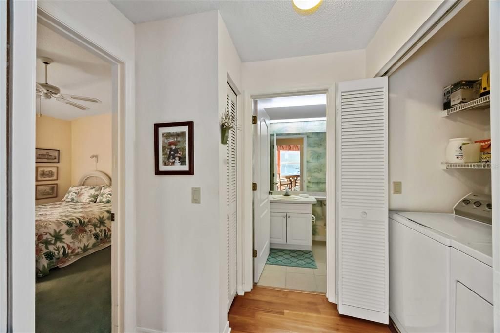 For Sale: $292,000 (2 beds, 2 baths, 1313 Square Feet)