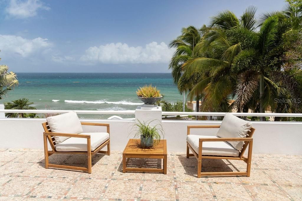 На продажу: $1,495,000 (5 спален, 4 ванн, 0 Квадратных фут)