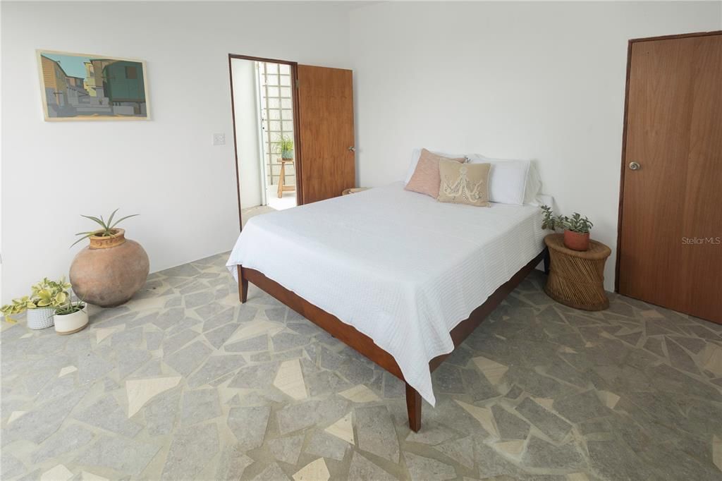 На продажу: $1,495,000 (5 спален, 4 ванн, 0 Квадратных фут)