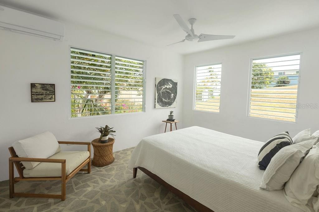 На продажу: $1,495,000 (5 спален, 4 ванн, 0 Квадратных фут)