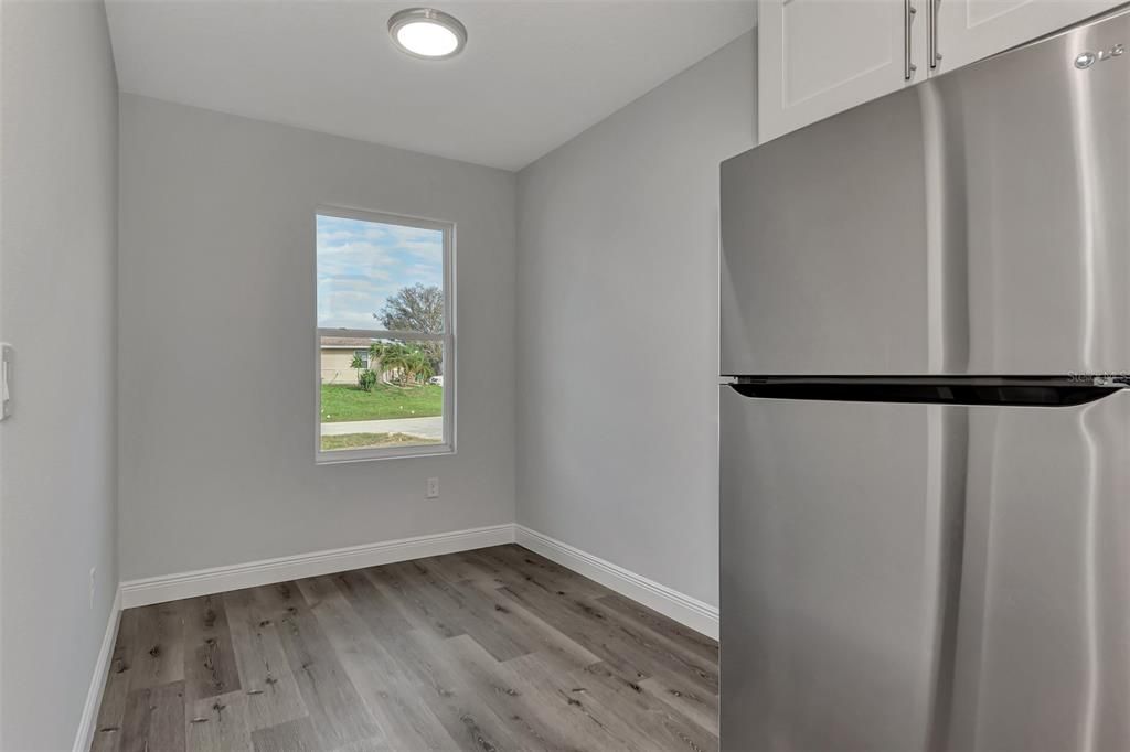 待售: $484,900 (60480 贝兹, 0 浴室, 2302 平方英尺)