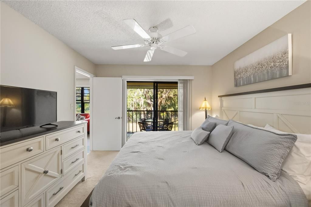 待售: $149,900 (2 贝兹, 2 浴室, 838 平方英尺)