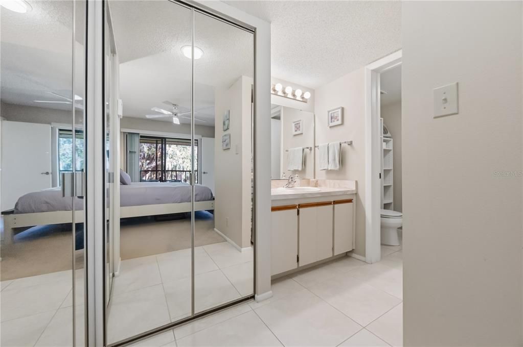 待售: $149,900 (2 贝兹, 2 浴室, 838 平方英尺)