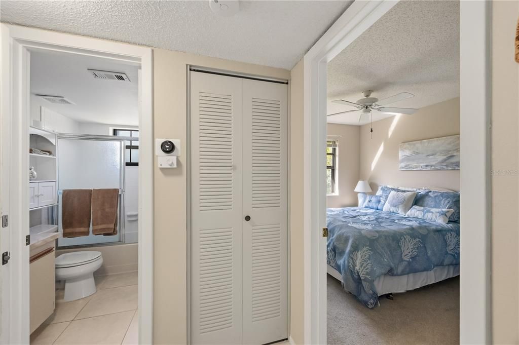 待售: $149,900 (2 贝兹, 2 浴室, 838 平方英尺)