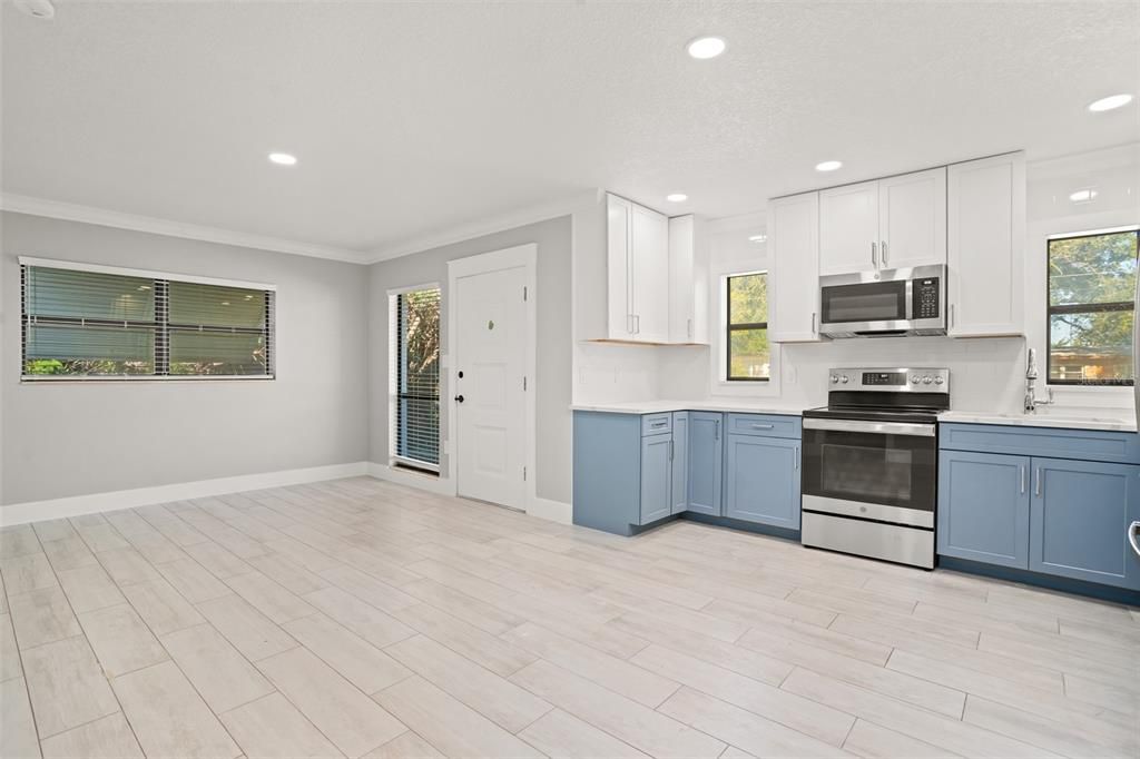 出租: $2,350 (3 贝兹, 2 浴室, 1139 平方英尺)