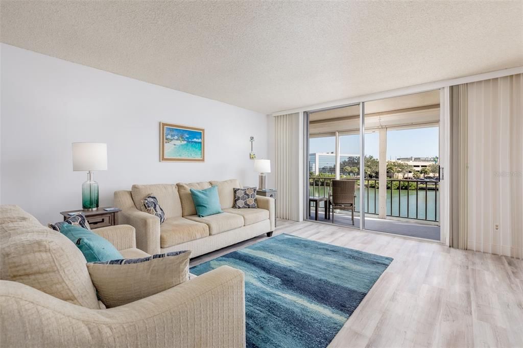 For Rent: $5,500 (3 beds, 2 baths, 1275 Square Feet)