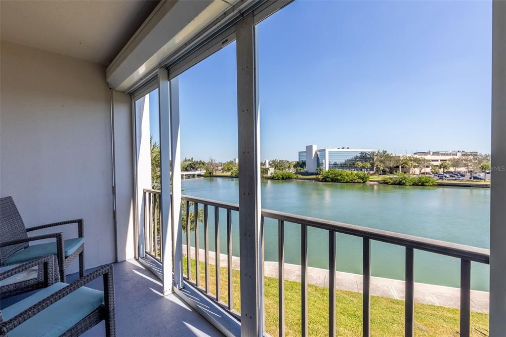 For Rent: $5,500 (3 beds, 2 baths, 1275 Square Feet)