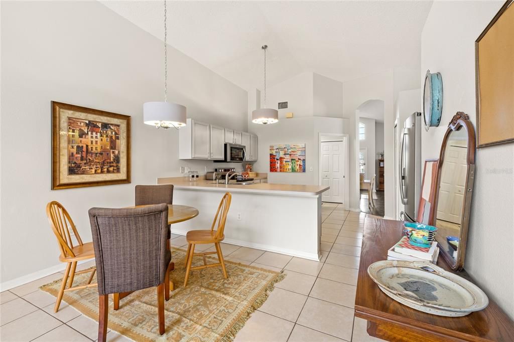 待售: $364,900 (4 贝兹, 2 浴室, 1905 平方英尺)