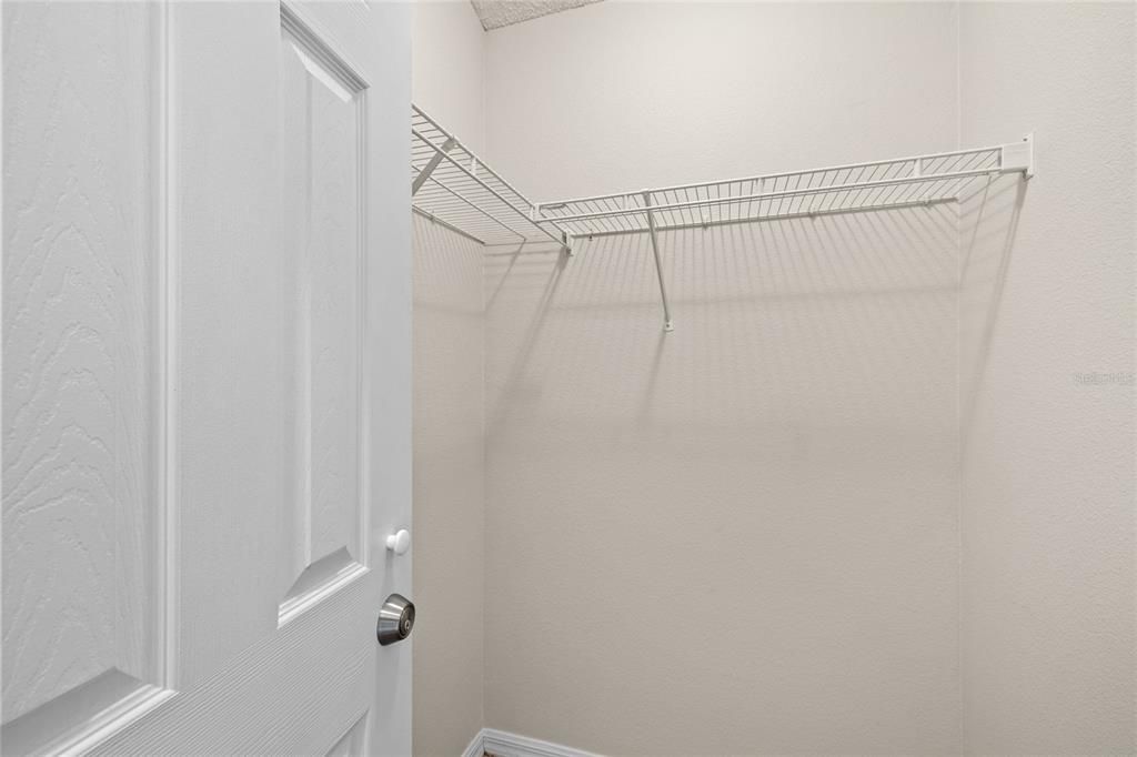 待售: $364,900 (4 贝兹, 2 浴室, 1905 平方英尺)