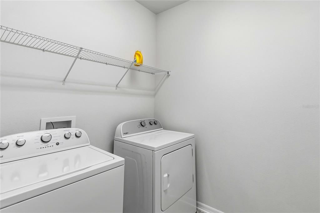 На продажу: $689,000 (4 спален, 3 ванн, 2817 Квадратных фут)