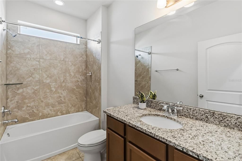 На продажу: $689,000 (4 спален, 3 ванн, 2817 Квадратных фут)