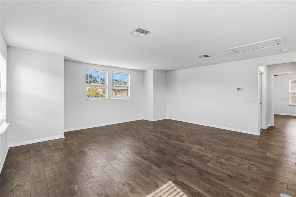 На продажу: $689,000 (4 спален, 3 ванн, 2817 Квадратных фут)