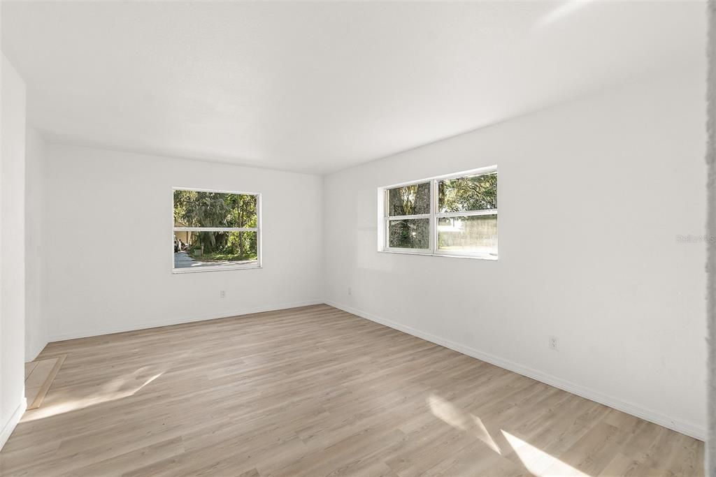 待售: $249,900 (3 贝兹, 2 浴室, 1398 平方英尺)