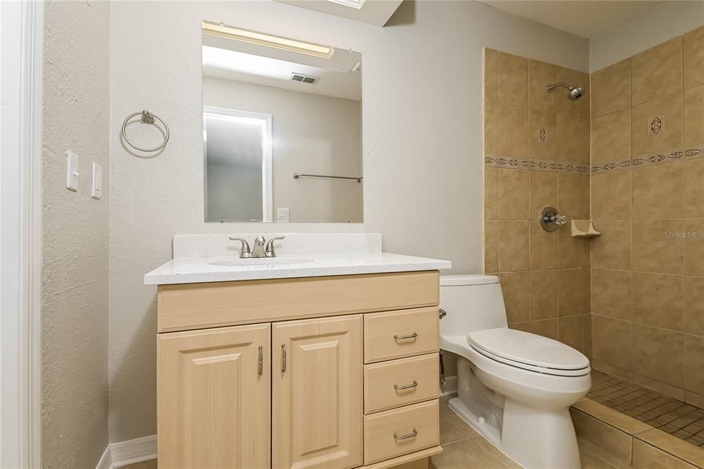 En Renta: $2,310 (3 camas, 2 baños, 1672 Pies cuadrados)