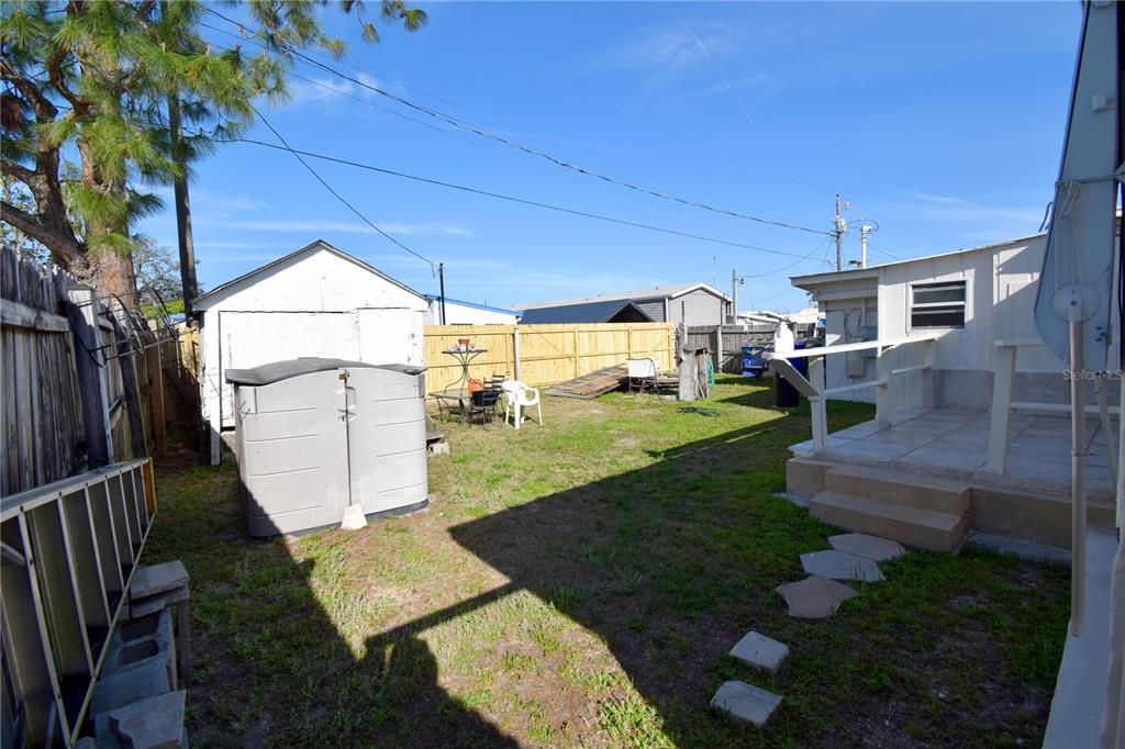 待售: $107,000 (4 贝兹, 2 浴室, 1506 平方英尺)