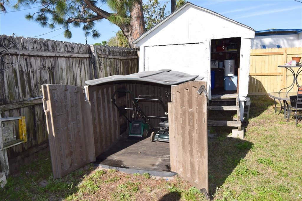 待售: $107,000 (4 贝兹, 2 浴室, 1506 平方英尺)