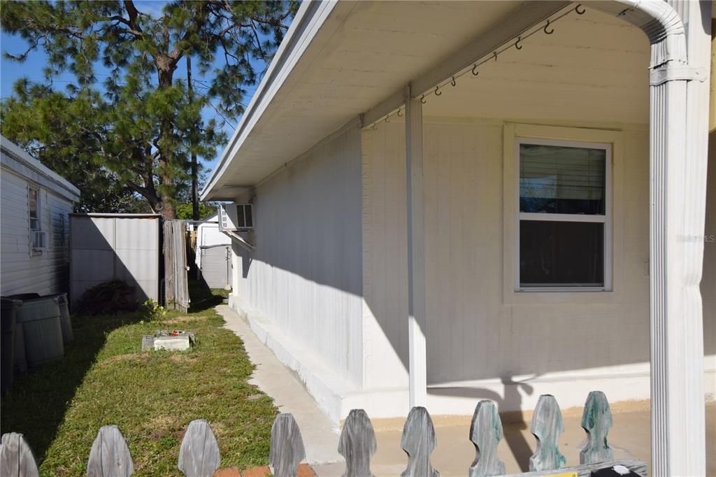 待售: $107,000 (4 贝兹, 2 浴室, 1506 平方英尺)