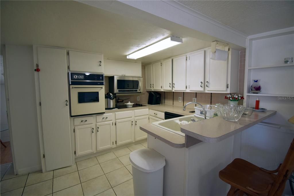 待售: $107,000 (4 贝兹, 2 浴室, 1506 平方英尺)