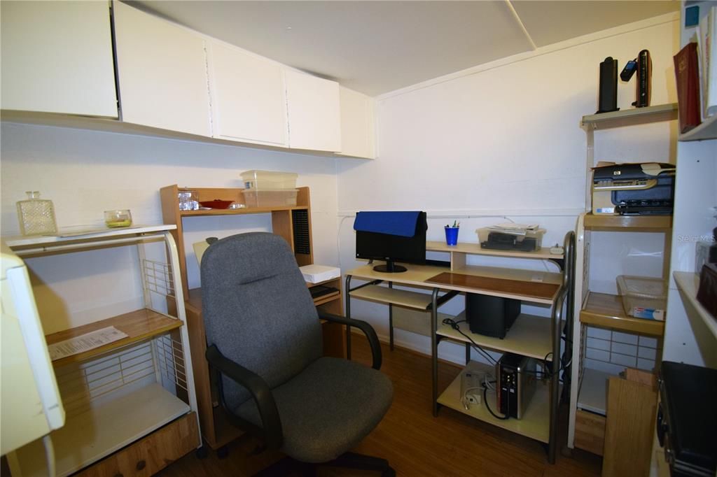 待售: $107,000 (4 贝兹, 2 浴室, 1506 平方英尺)