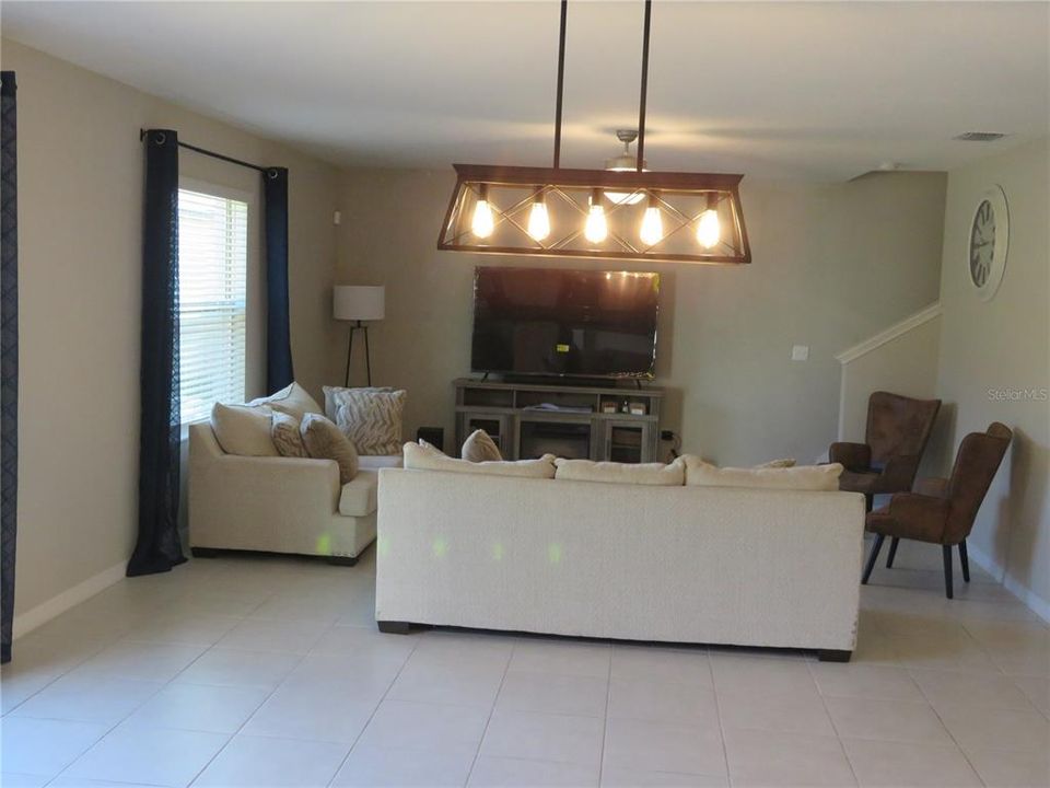 For Sale: $455,000 (4 beds, 2 baths, 2635 Square Feet)