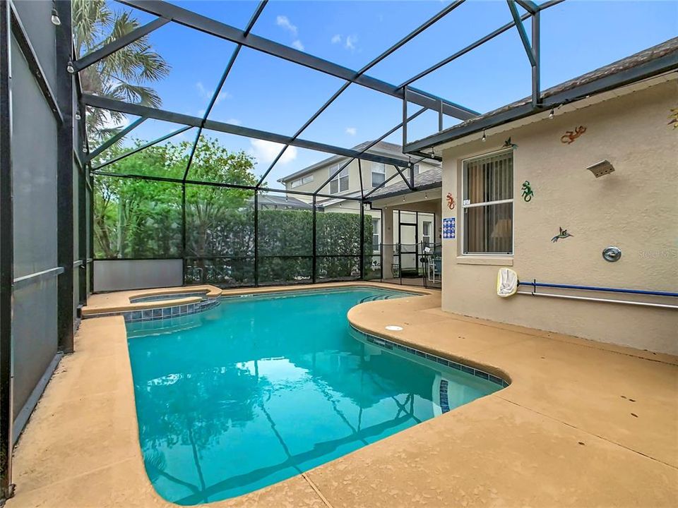 待售: $625,000 (5 贝兹, 4 浴室, 2830 平方英尺)