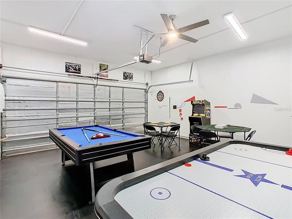 待售: $625,000 (5 贝兹, 4 浴室, 2830 平方英尺)