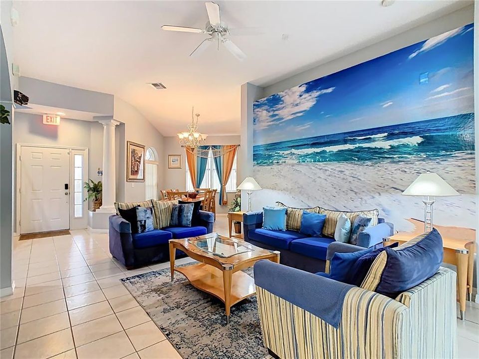 待售: $625,000 (5 贝兹, 4 浴室, 2830 平方英尺)