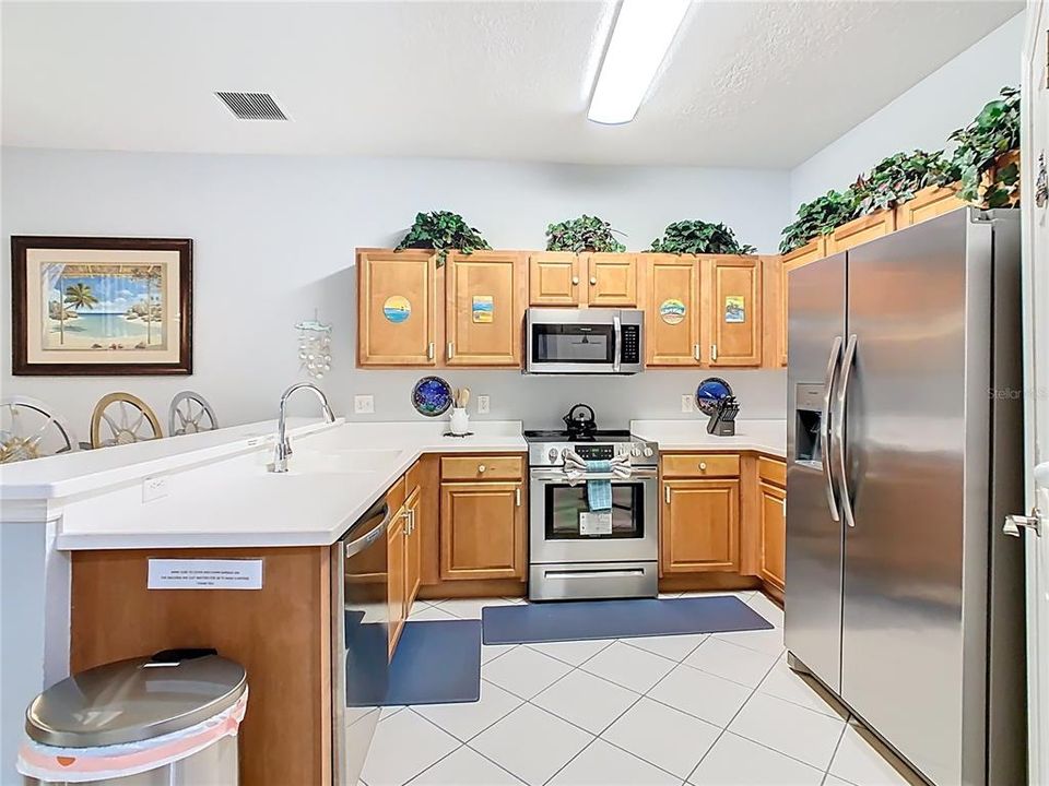 待售: $625,000 (5 贝兹, 4 浴室, 2830 平方英尺)