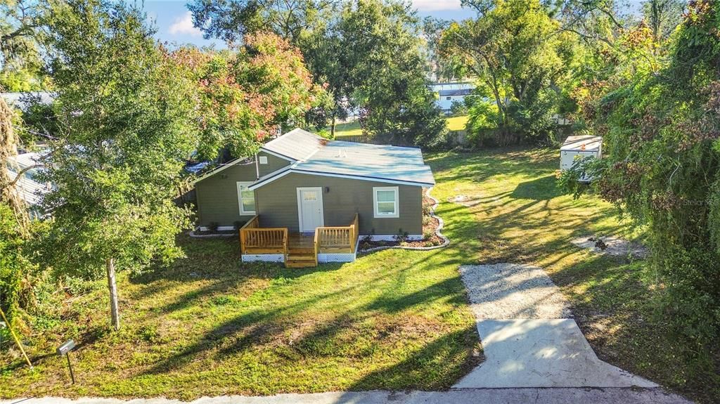 For Sale: $299,000 (3 beds, 2 baths, 1246 Square Feet)