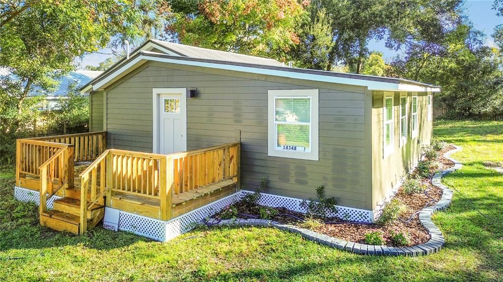 For Sale: $299,000 (3 beds, 2 baths, 1246 Square Feet)